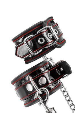 Наручники Fetish Tentation Premium Patent Leather Handcuffs, съемная цепочка SX1099 фото